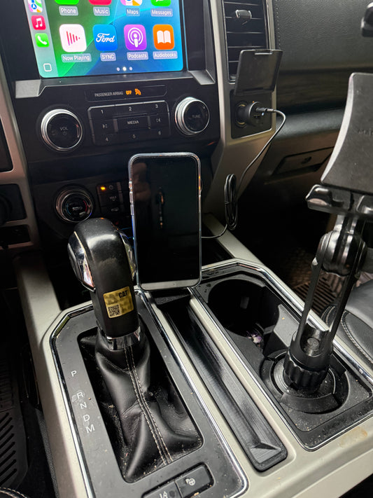 Magnetic Phone mount with integrated Wireless CarPlay & MagSafe Charger for Ford F150 2017-2020