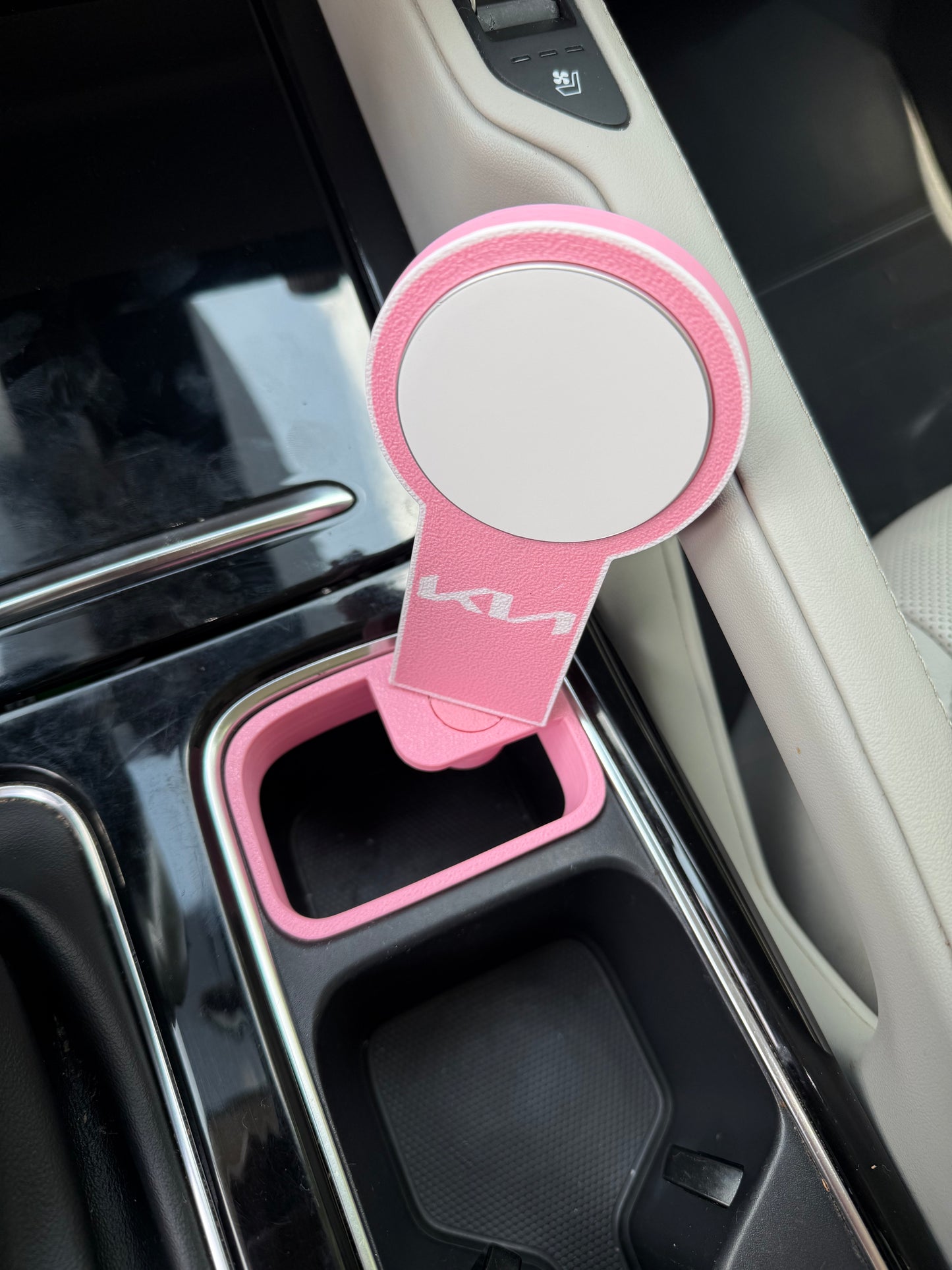 Magnetic Phone Mount with magnetic wireless charging and optional wireless CarPlay/Android Auto for Kia Telluride 2020-2026