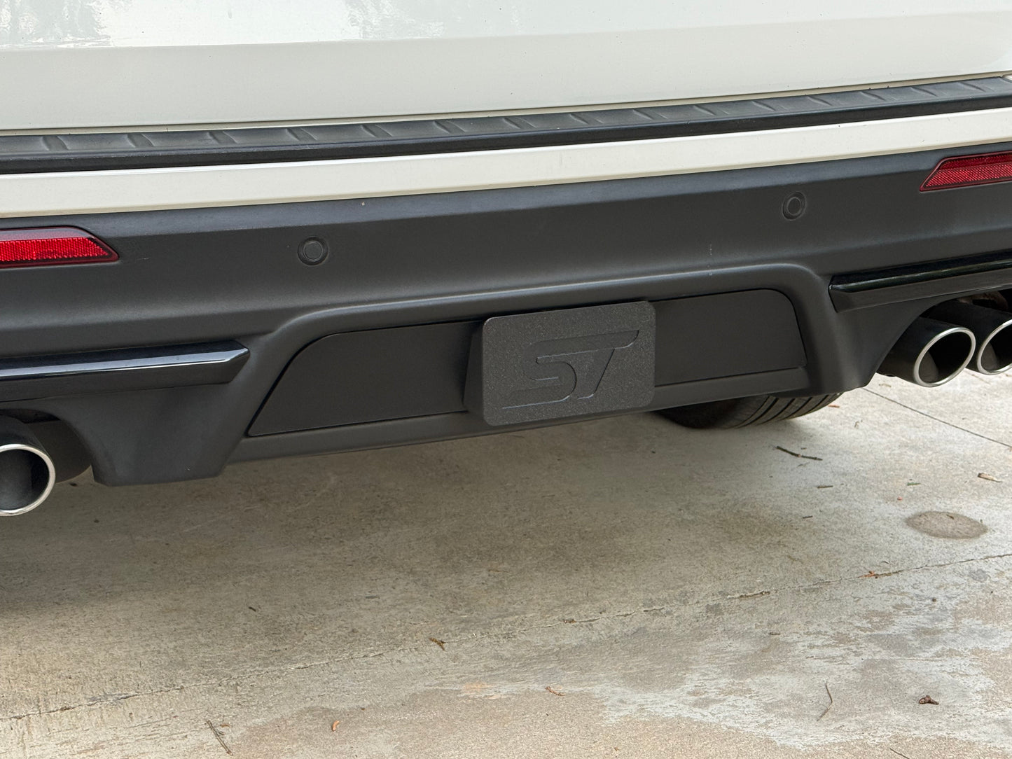 Full Length Hitch Cover – 2020+ Ford Explorer ST